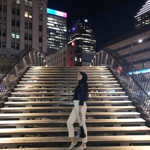 Meet your Posher, Assar